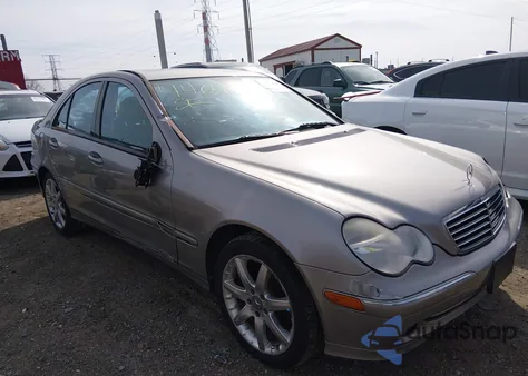 2004 Mercedes-Benz C 230 Kompressor Sport/Sport from USA, damaged, VIN WDBRF40J14A567919